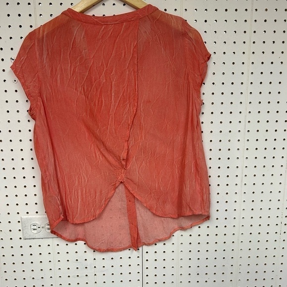 We the Free Button Up Top - Picture 2 of 3